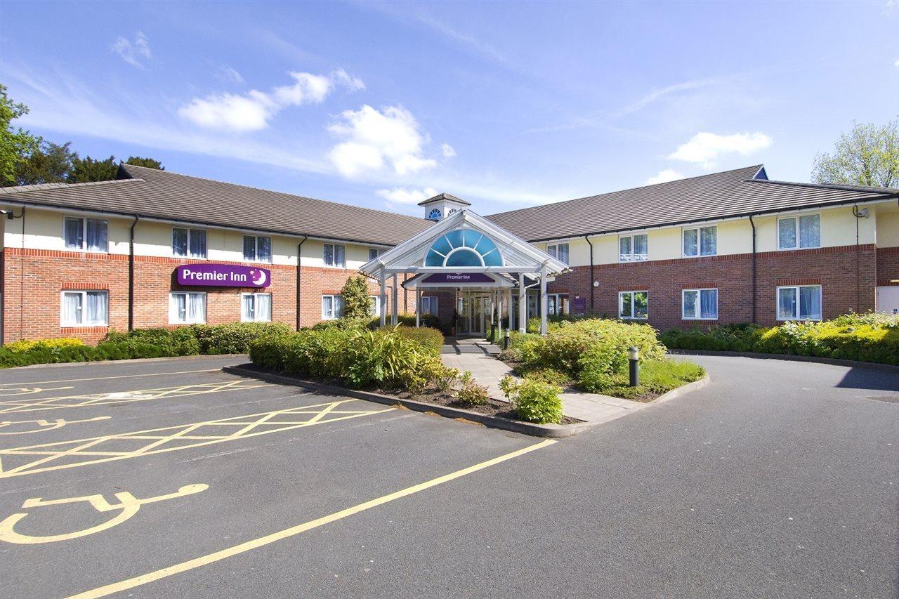 Premier Inn Birmingham South - Hall Green Екстериор снимка